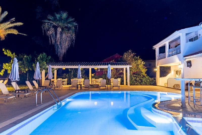 Sirocco Hotel 4