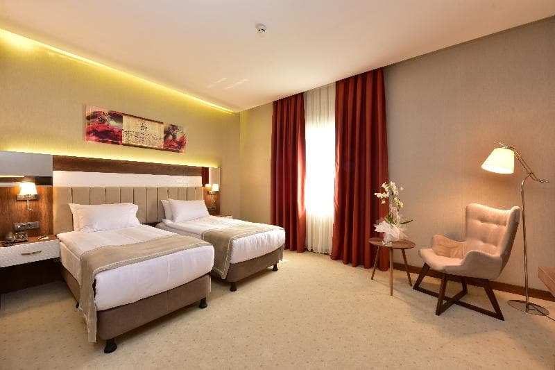 Vespia Hotel 2