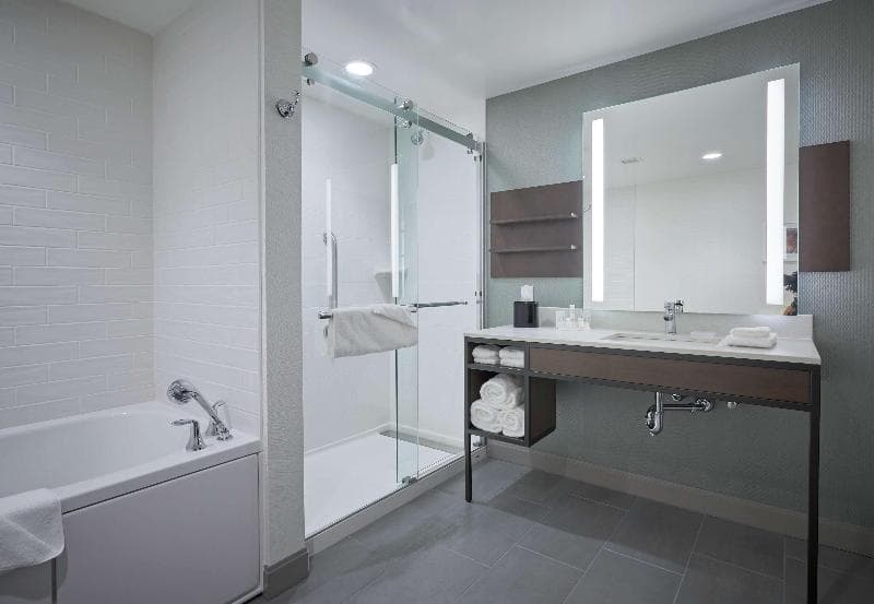 Hilton Garden Inn Corning Downtown 5