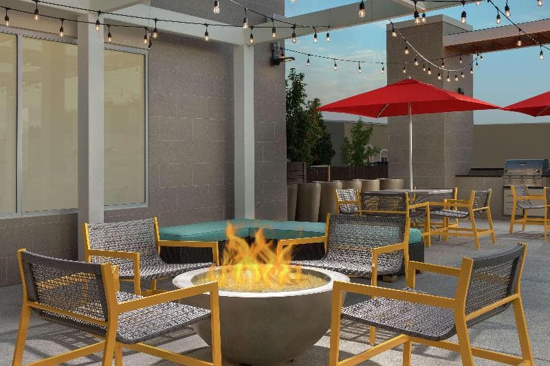 Home2 Suites by Hilton Longmont 2