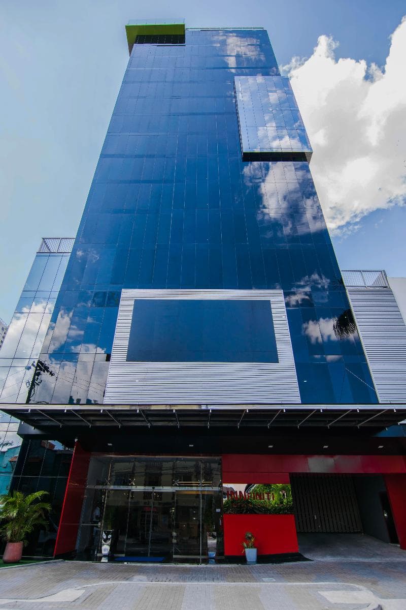Innfiniti Hotel & Suites 2