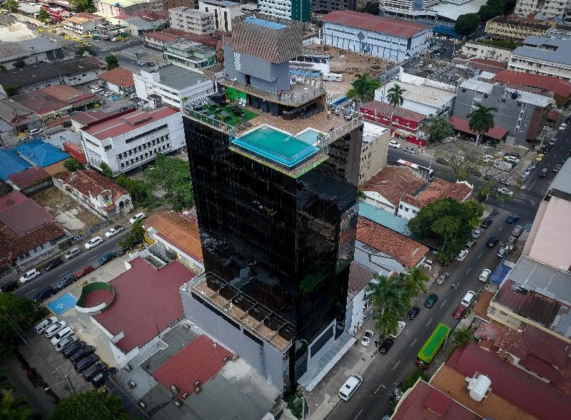 Innfiniti Hotel & Suites 4