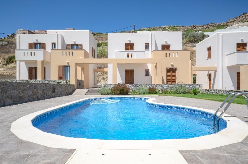 Naxos Luxury Villas 2