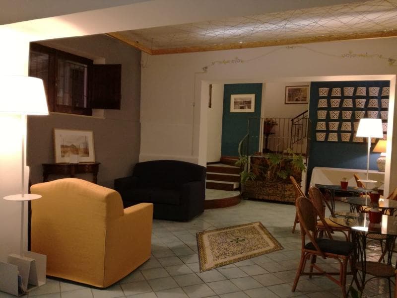 La Piazzetta 2