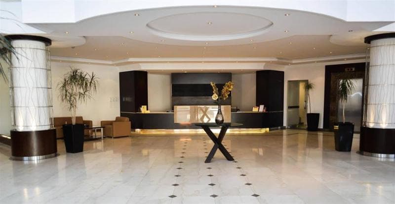 Executives Azizia 2
