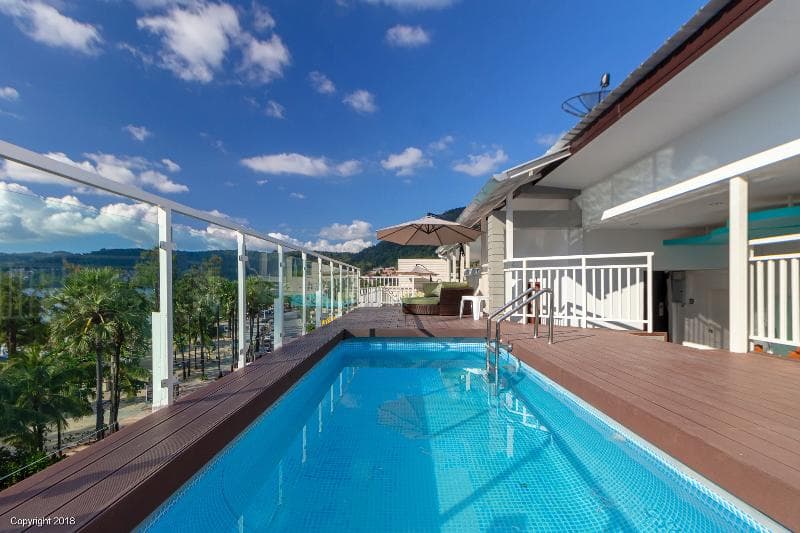 Modern Living Hotel 2