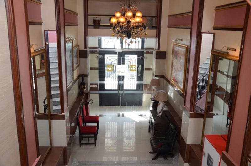 Hôtel les Ambassadeurs 5
