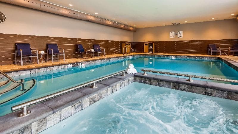 Best Western Premier Peppertree Inn at Bend 3