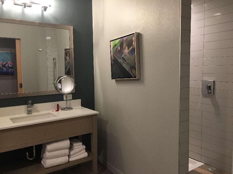 Best Western Premier Peppertree Inn at Bend 4