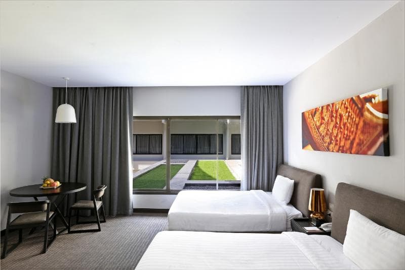 S Ratchada Leisure Hotel 4