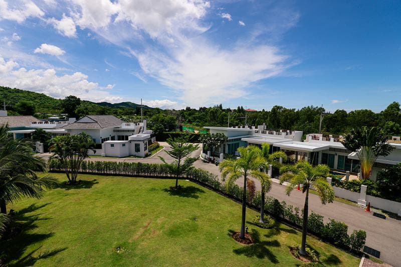 Sivana Gardens Pool Villa 4