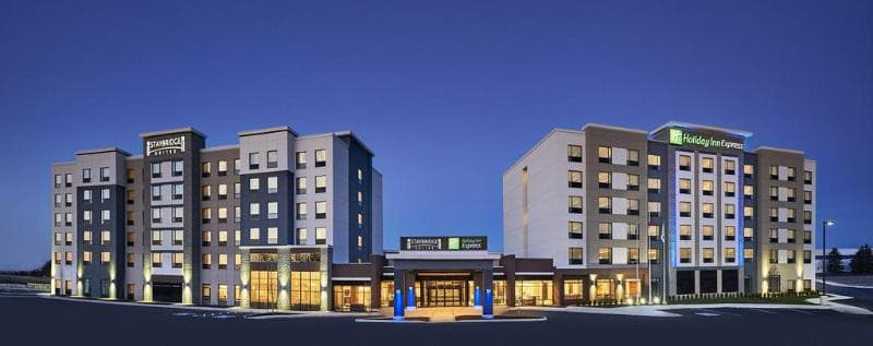 Holiday Inn Express Niagara-On-The-Lake 2