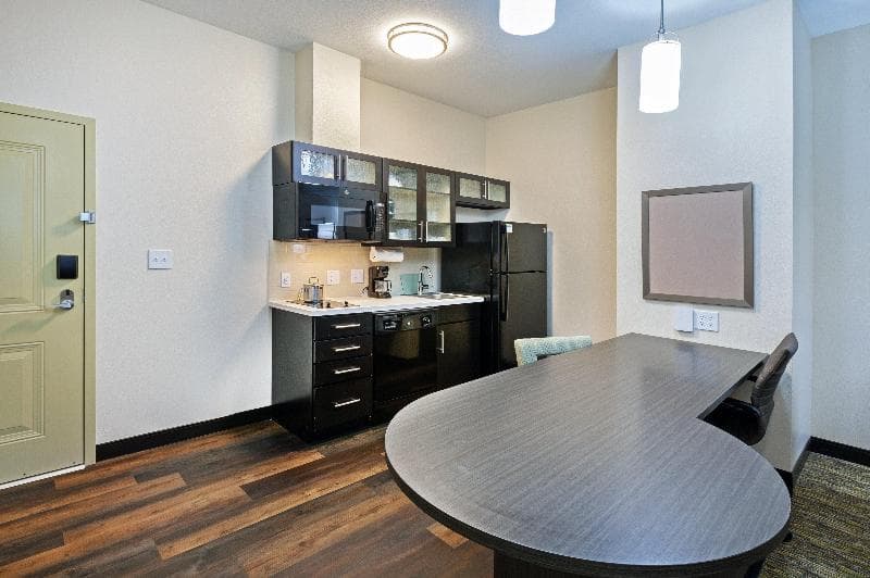 Candlewood Suites Houston - Pasadena 3