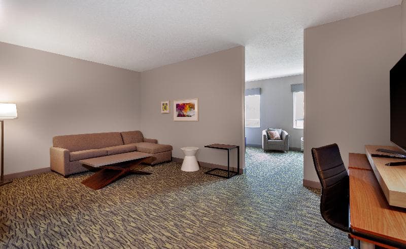 Holiday Inn Tallahassee E Capitol - Univ 5