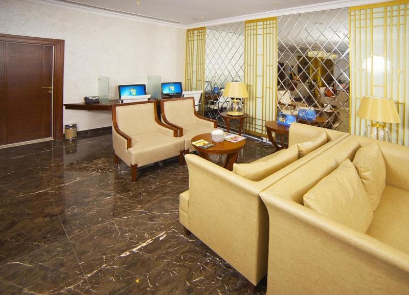 Raviz Center Point Hotel 5