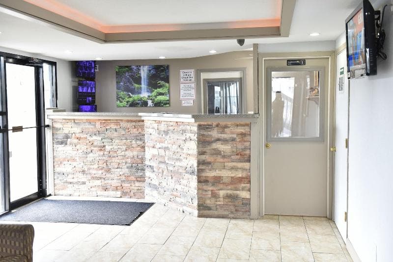 Knights Inn Merrillville 3