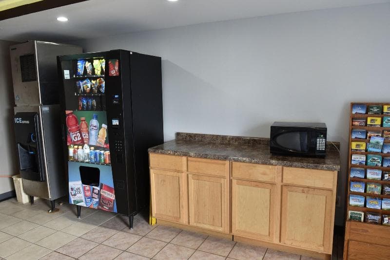 Knights Inn Merrillville photo 1