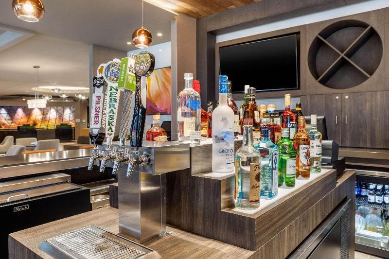 Cambria Hotel Omaha Downtown 4
