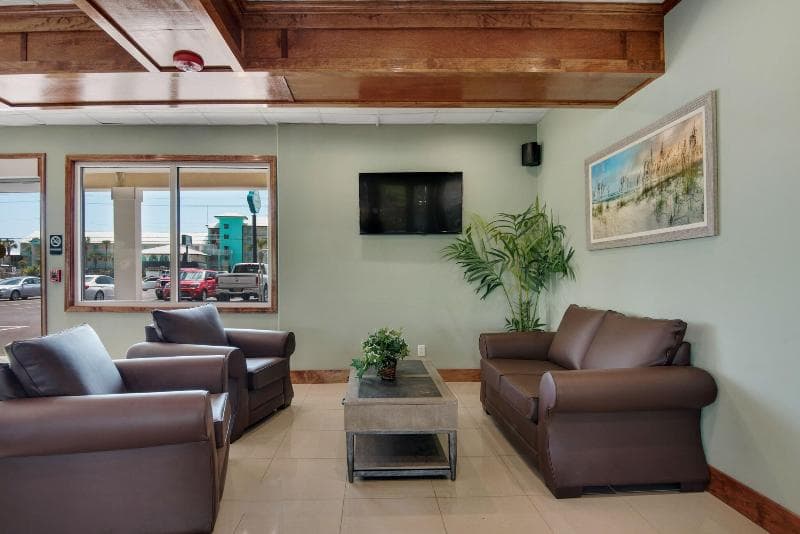 Baymont By Wyndham Panama City Beach 5