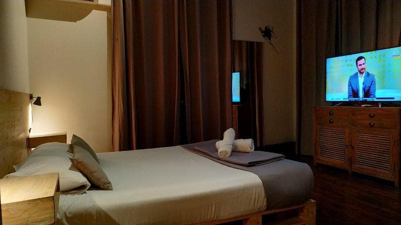 Hostel Boutique Merced 88 photo 1