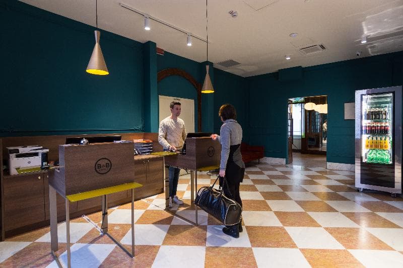 B&B HOTEL Genova 4