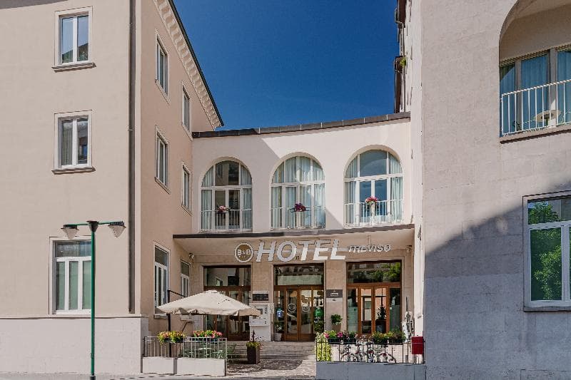 B&B HOTEL Treviso photo 1