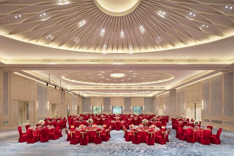 Hilton Dalian Golden Pebble Beach Resort photo 1