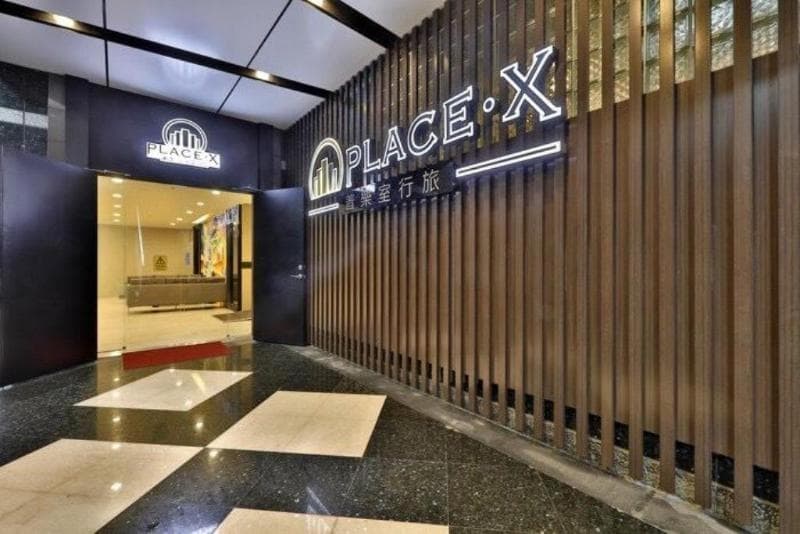 Place X Hotel main