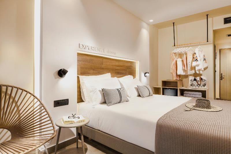 Carian Hotel main