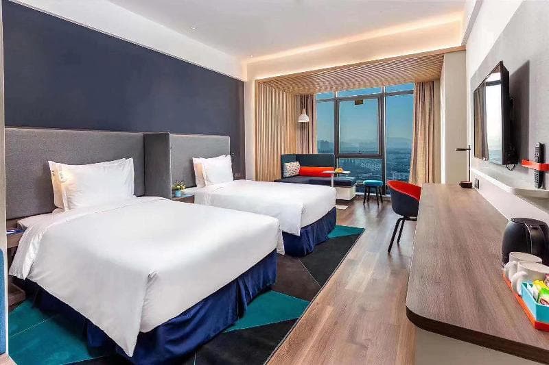 Holiday Inn Express Wuhan Optical Valley photo 1