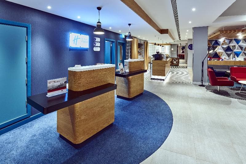 Holiday Inn Express Gibraltar 3