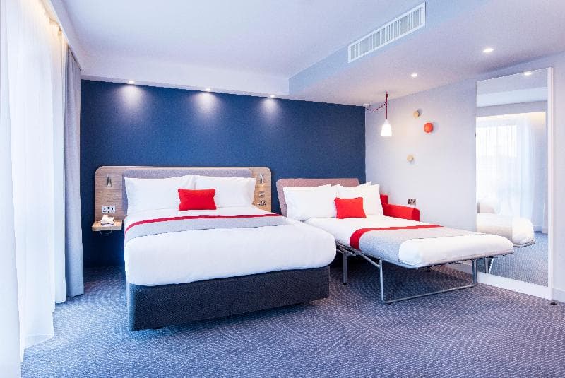 Holiday Inn Express Gibraltar 5