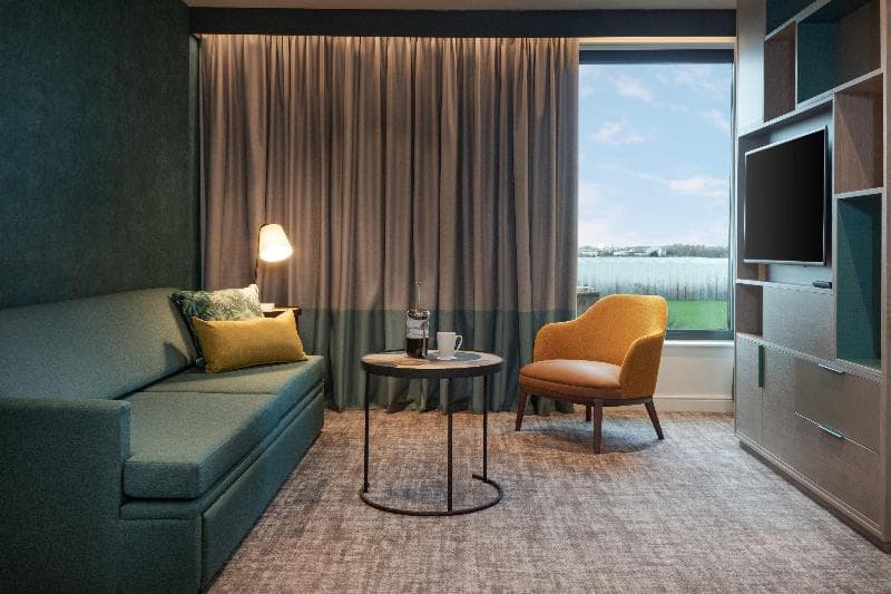 Staybridge Suites London - Heathrow Bath Road 3