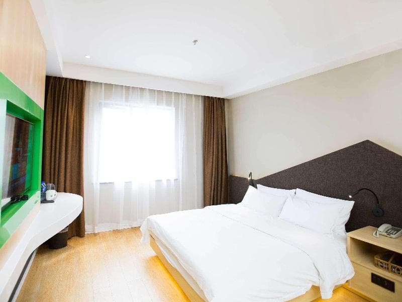 Ibis Styles Hotel (Jingdezhen Cidu Avenue) main