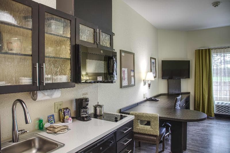 Candlewood Suites Austin North 3
