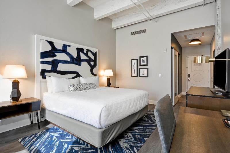 Hotel Indigo Kansas City - The Crossroads photo 1