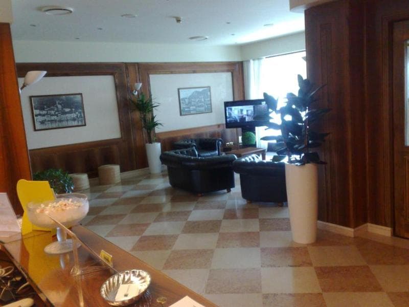 Hotel Continental Lovere 3