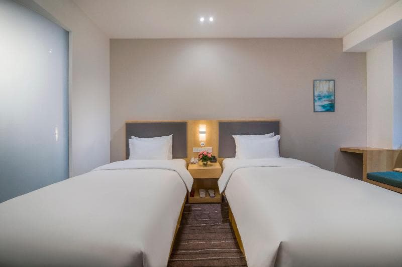 Holiday Inn Express Yantai Yeda 5