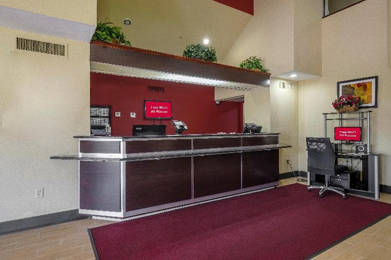 Red Roof Inn Pensacola Fairgrounds 4
