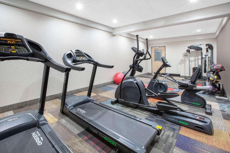 Baymont by Wyndham Grand Rapids Near Downtown photo 1