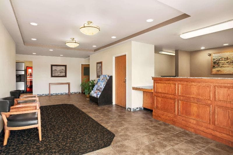 Baymont By Wyndham Buffalo 4
