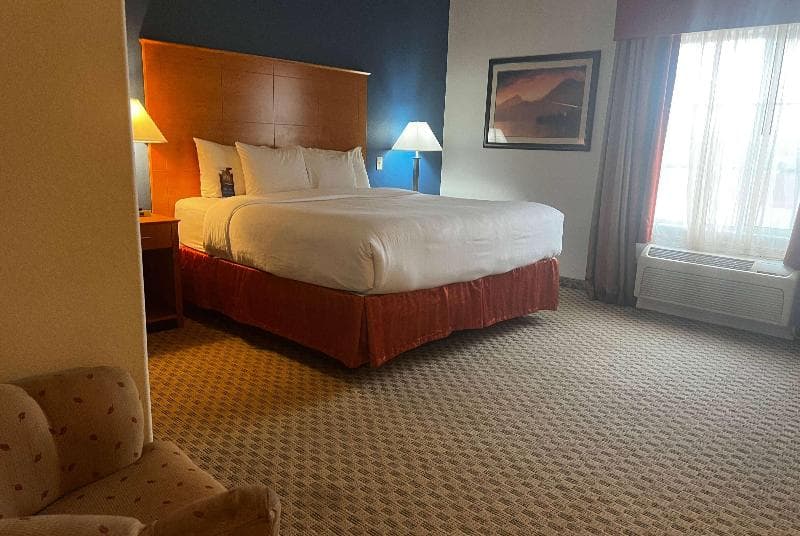 Baymont Inn & Suites Brenham 3