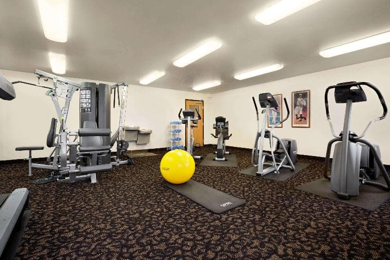 Baymont By Wyndham Fremont 3