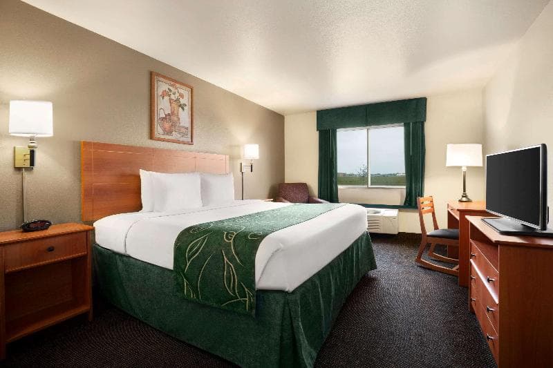 Baymont By Wyndham Fremont 5