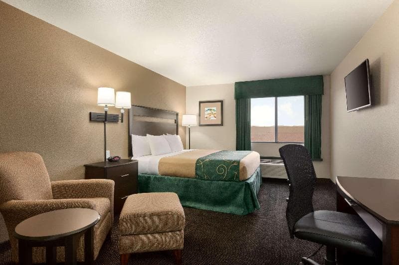 Baymont By Wyndham Glendive 4