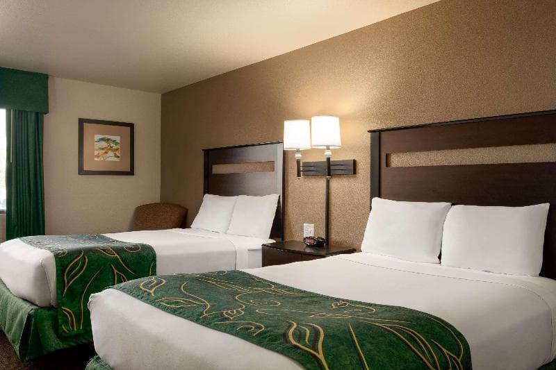 Baymont By Wyndham Wellington 5