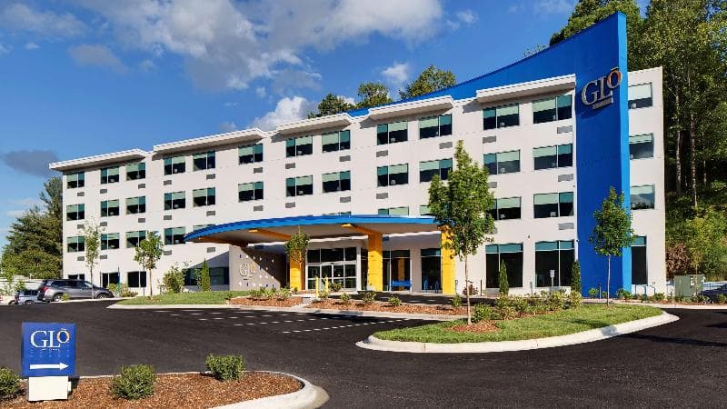 Glo Best Western Asheville Tunnel Road 3