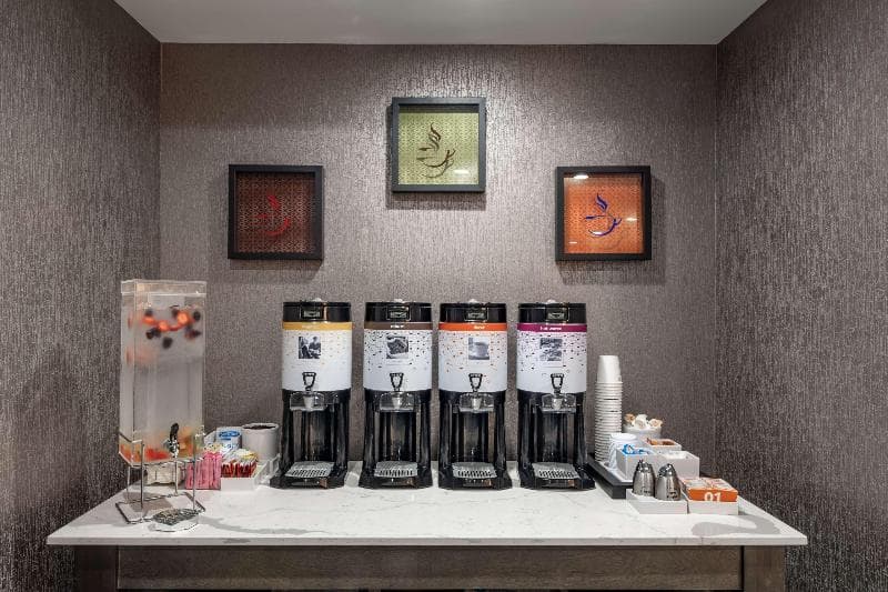 Hampton Inn and Suites Dallas/Plano Central 3
