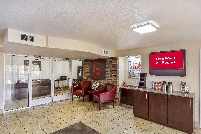Red Roof Inn Plano 3