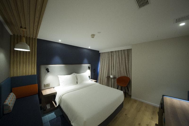 Holiday Inn Express Sanya Bay 3